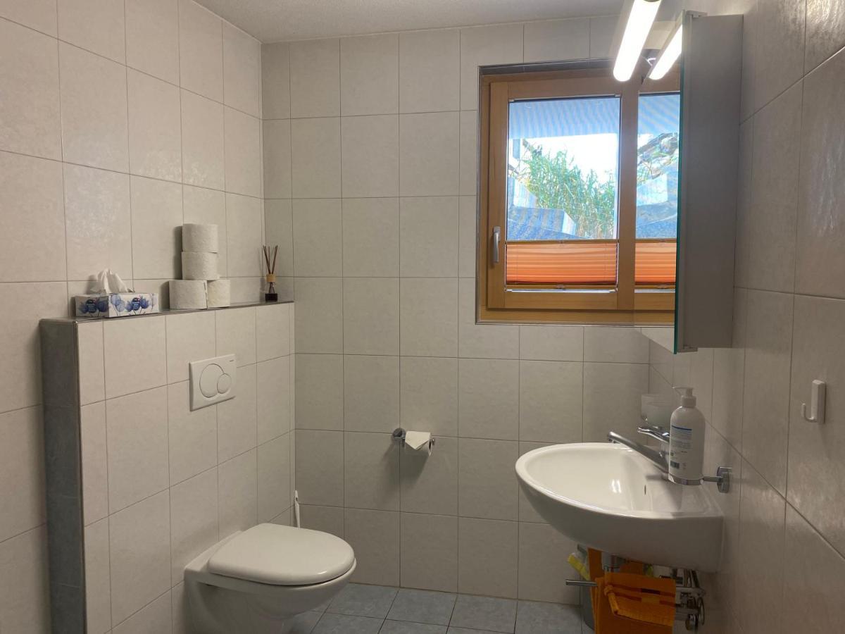 Ferienwohnung In Tschlin Mit Panoramablick Exterior photo